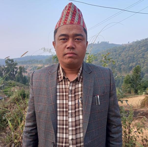 आईत सिङ लो