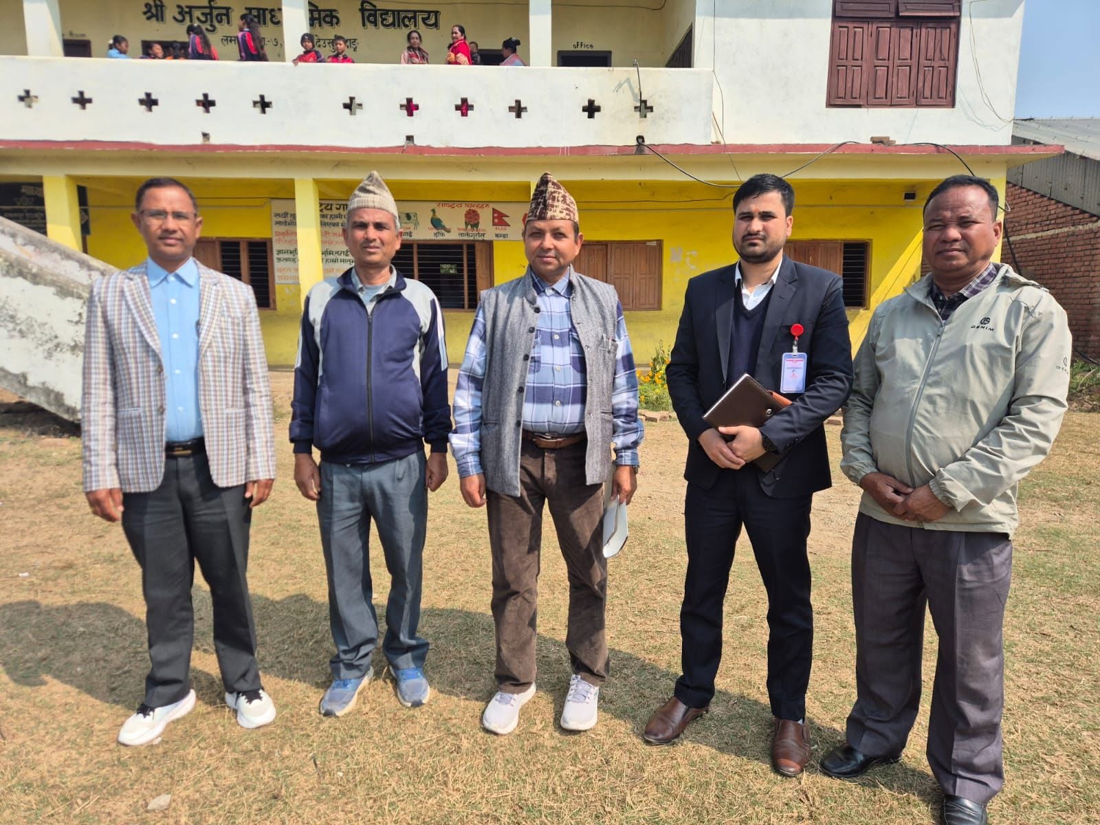सामुदायिक विद्यालय अनुगमन
