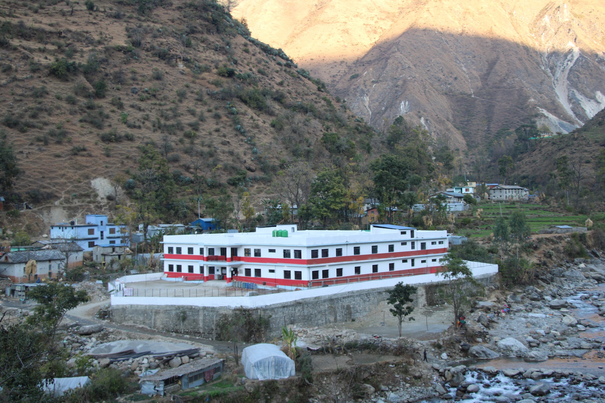 प्रशासकीय भवन