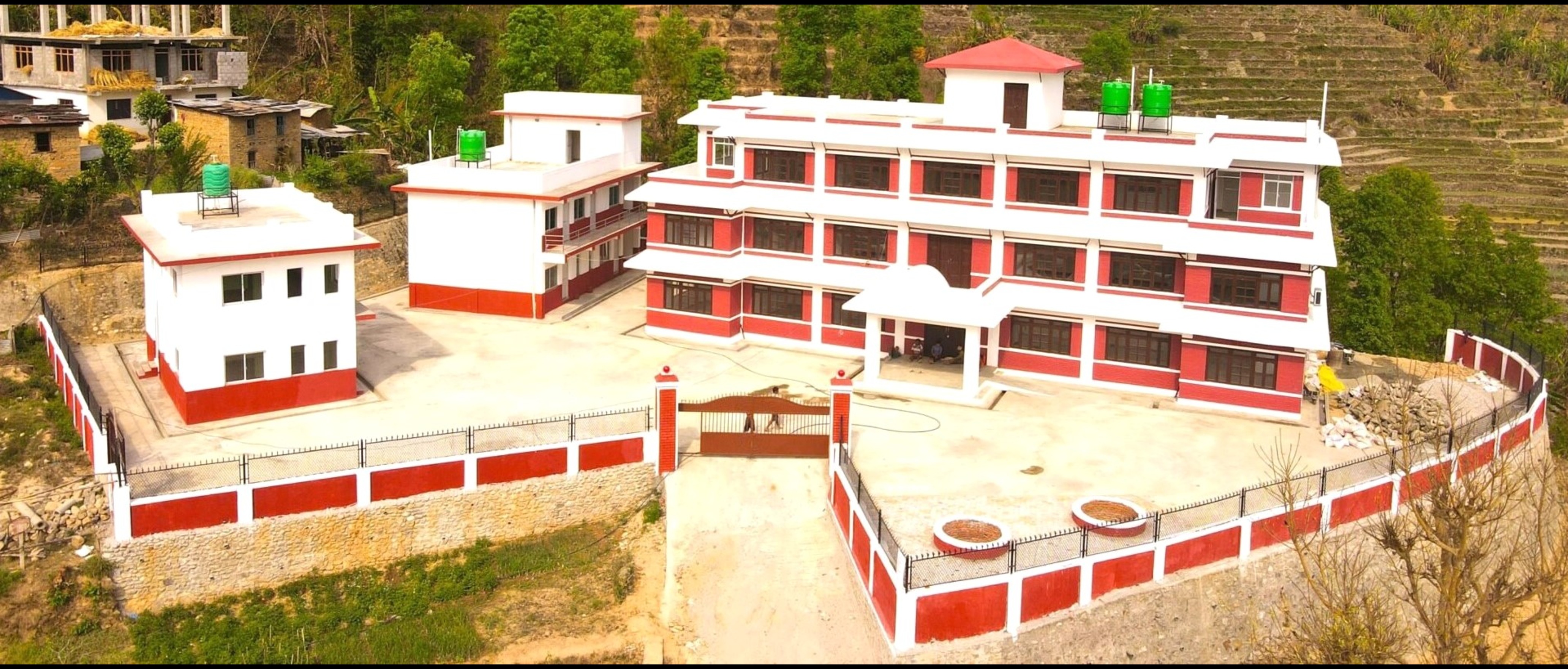 बलेफी गाउँपालिकाको नवनिर्मित प्रशासकीय भवन