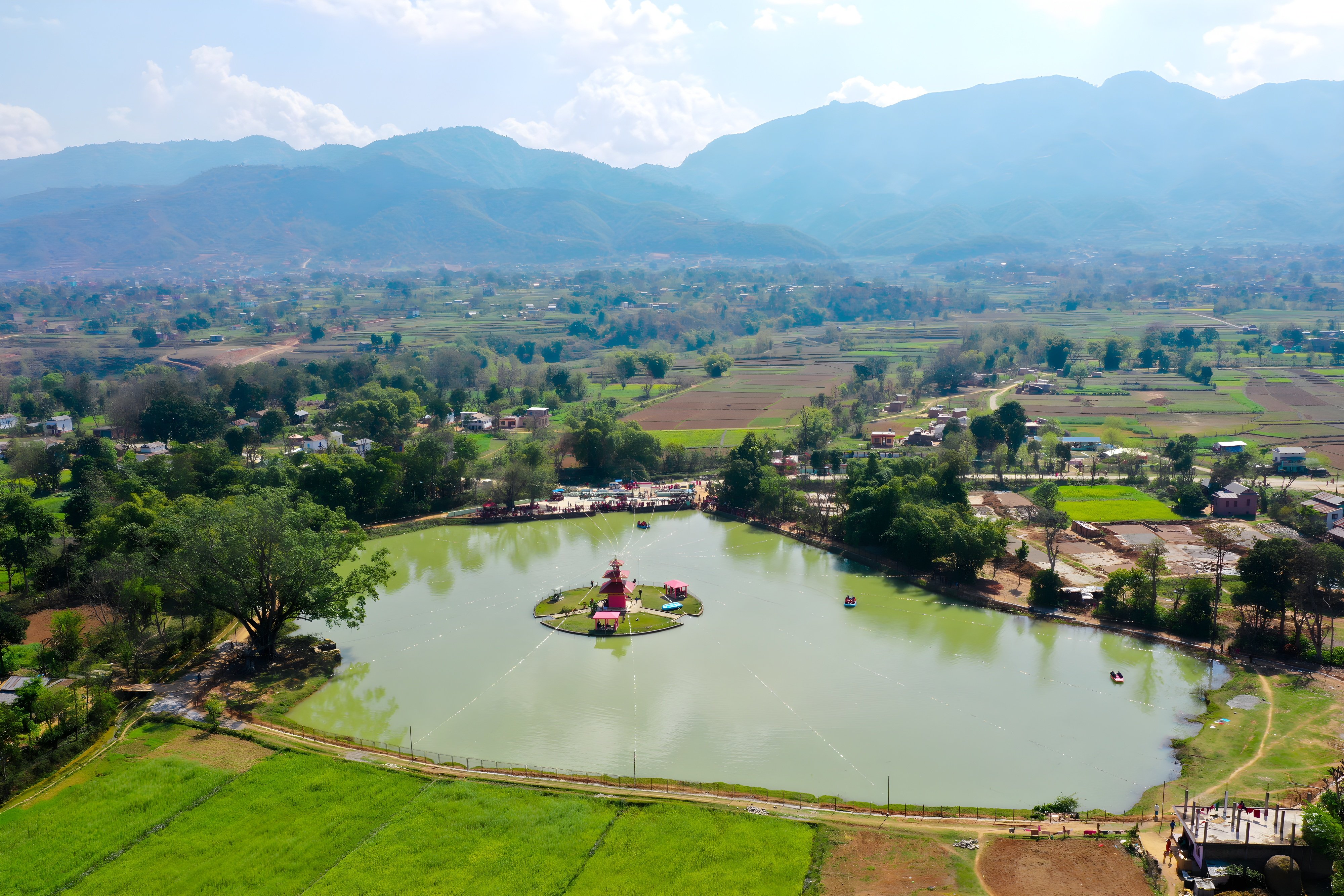 १०० पर्यटकीय गन्तव्य स्थल तालपोखरा